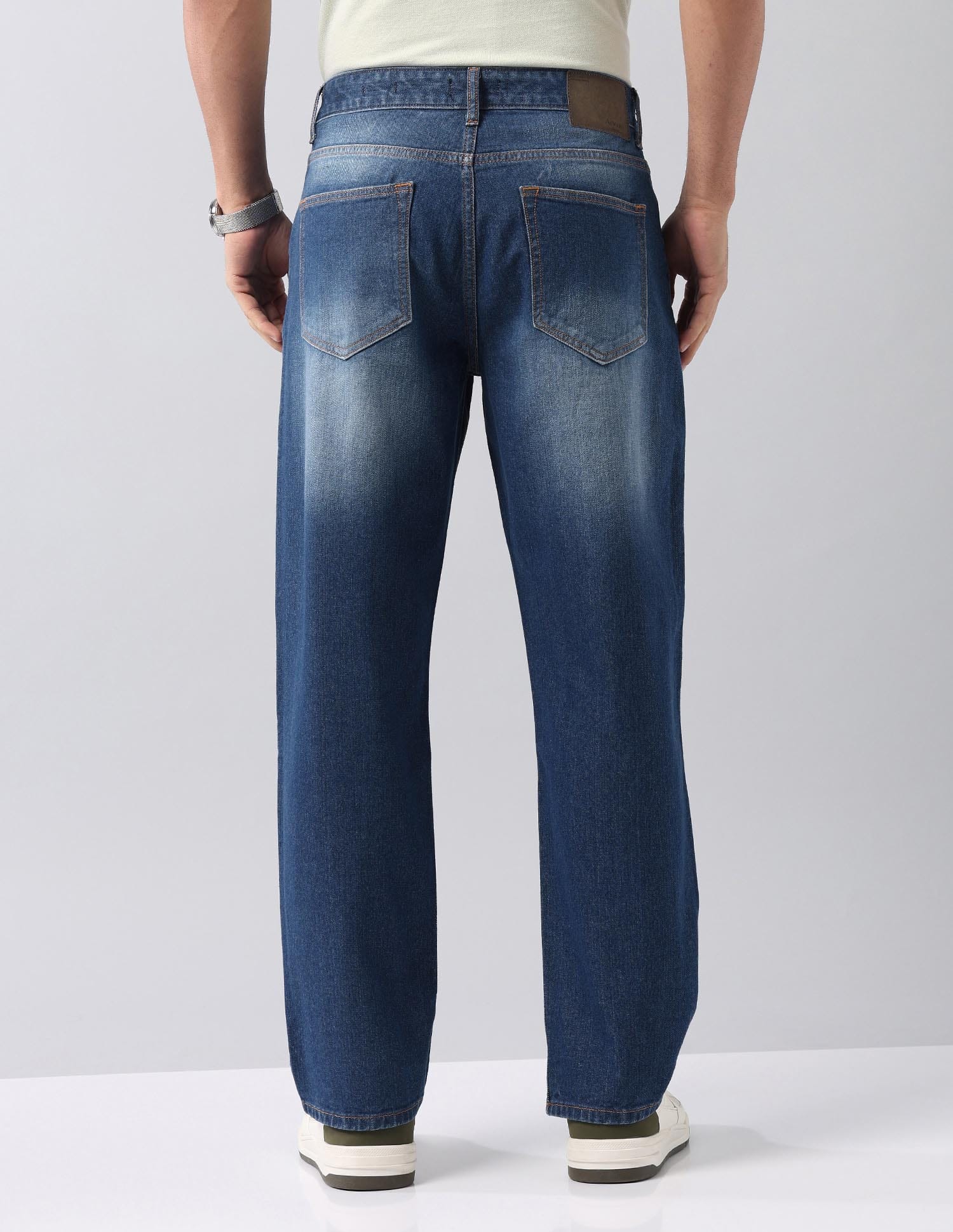 Baggy Fit Mid Rise Jeans