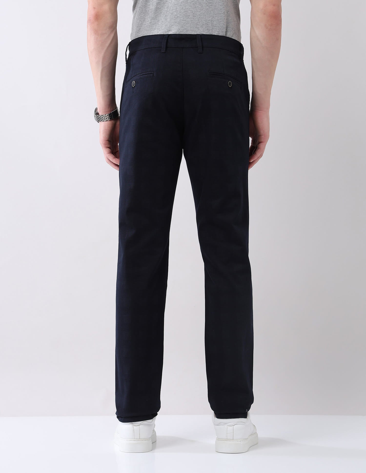 Regular Modern Slim Fit Chinos