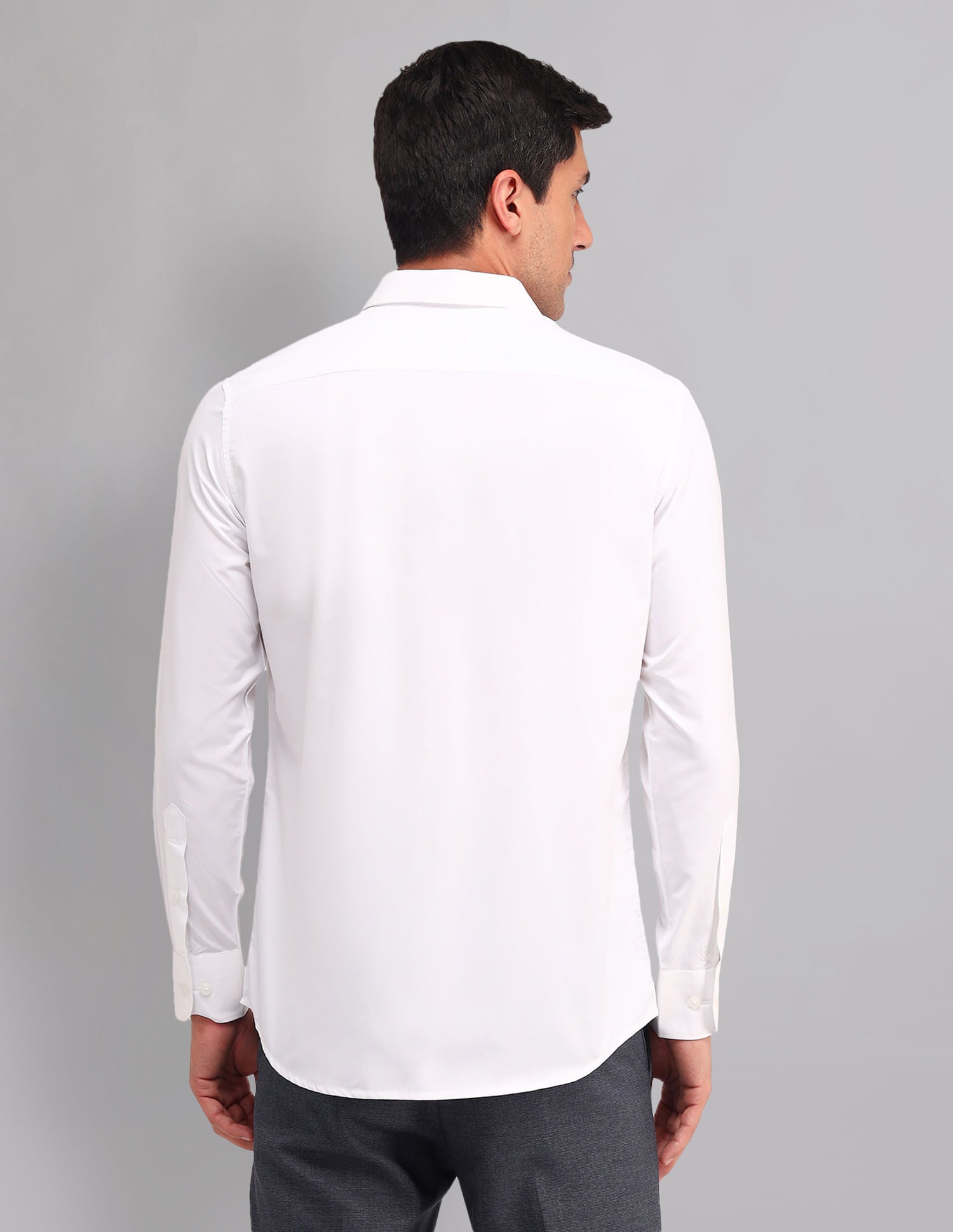 Modern Regular Fit Solid Twill Shirt