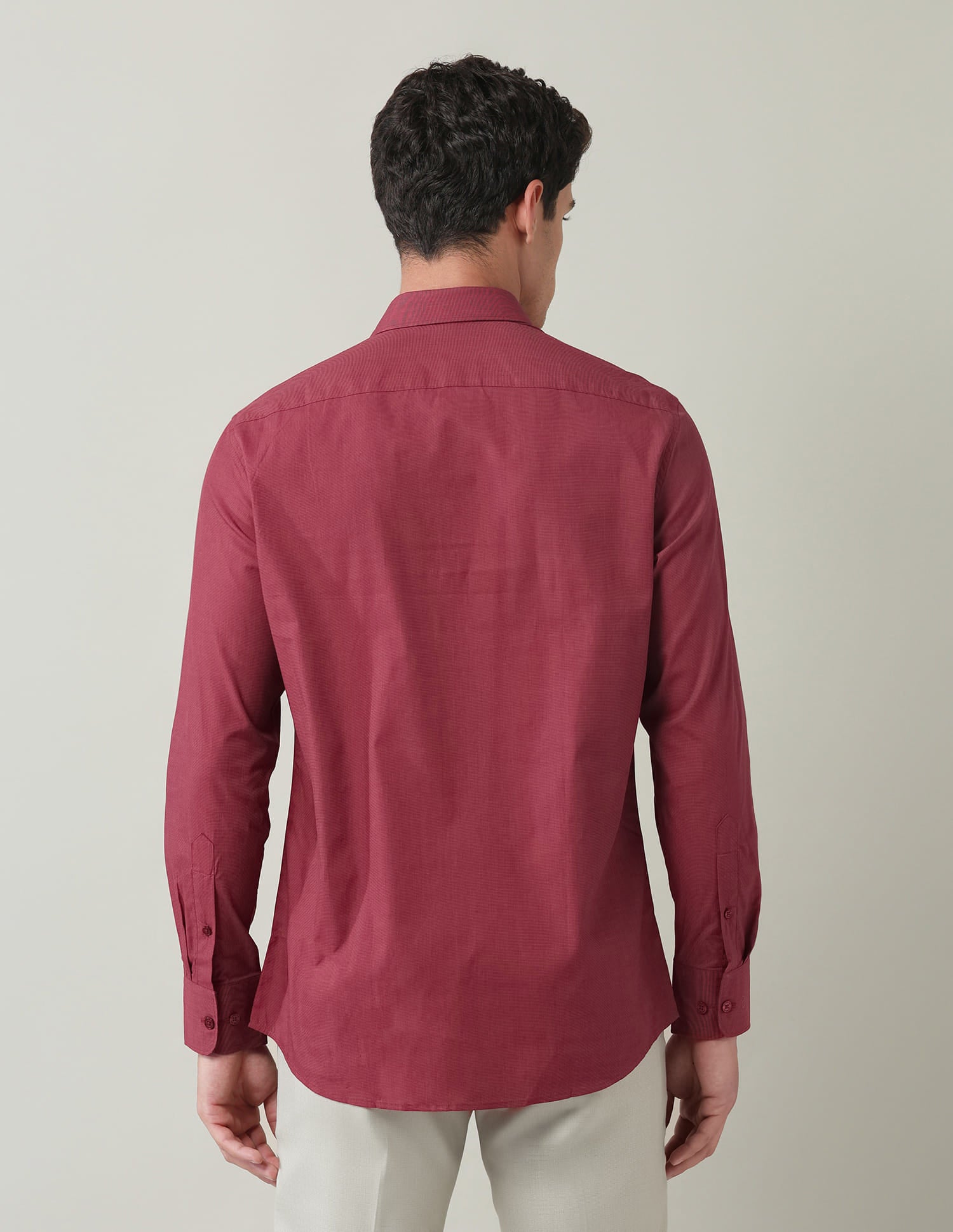 Vogue Solid Regular Fit Shirt