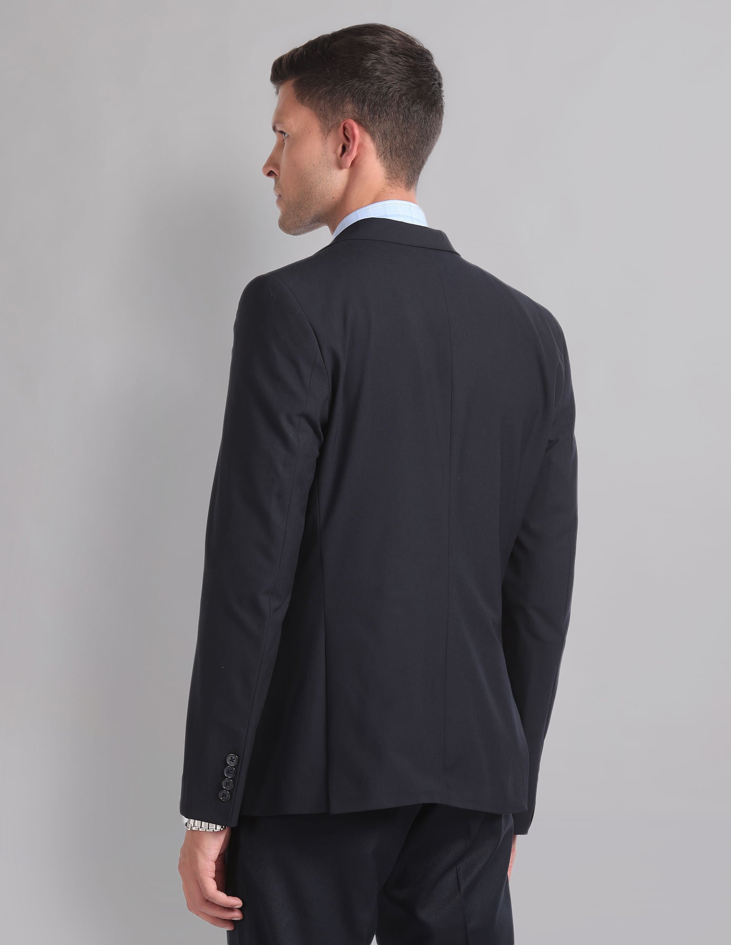 Classic Tailored Regular Fit Solid Blazer