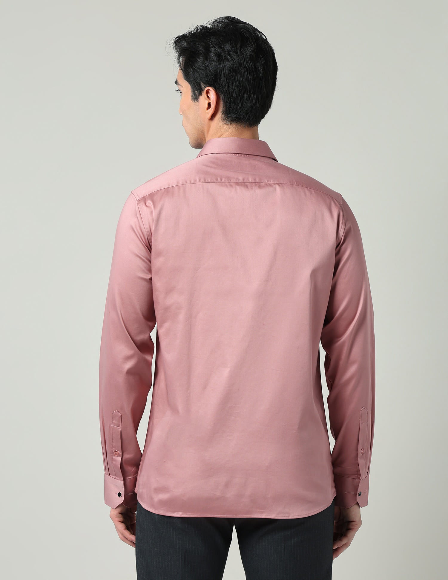 Comfort Alchemy Solid Satin Slim Fit Shirt