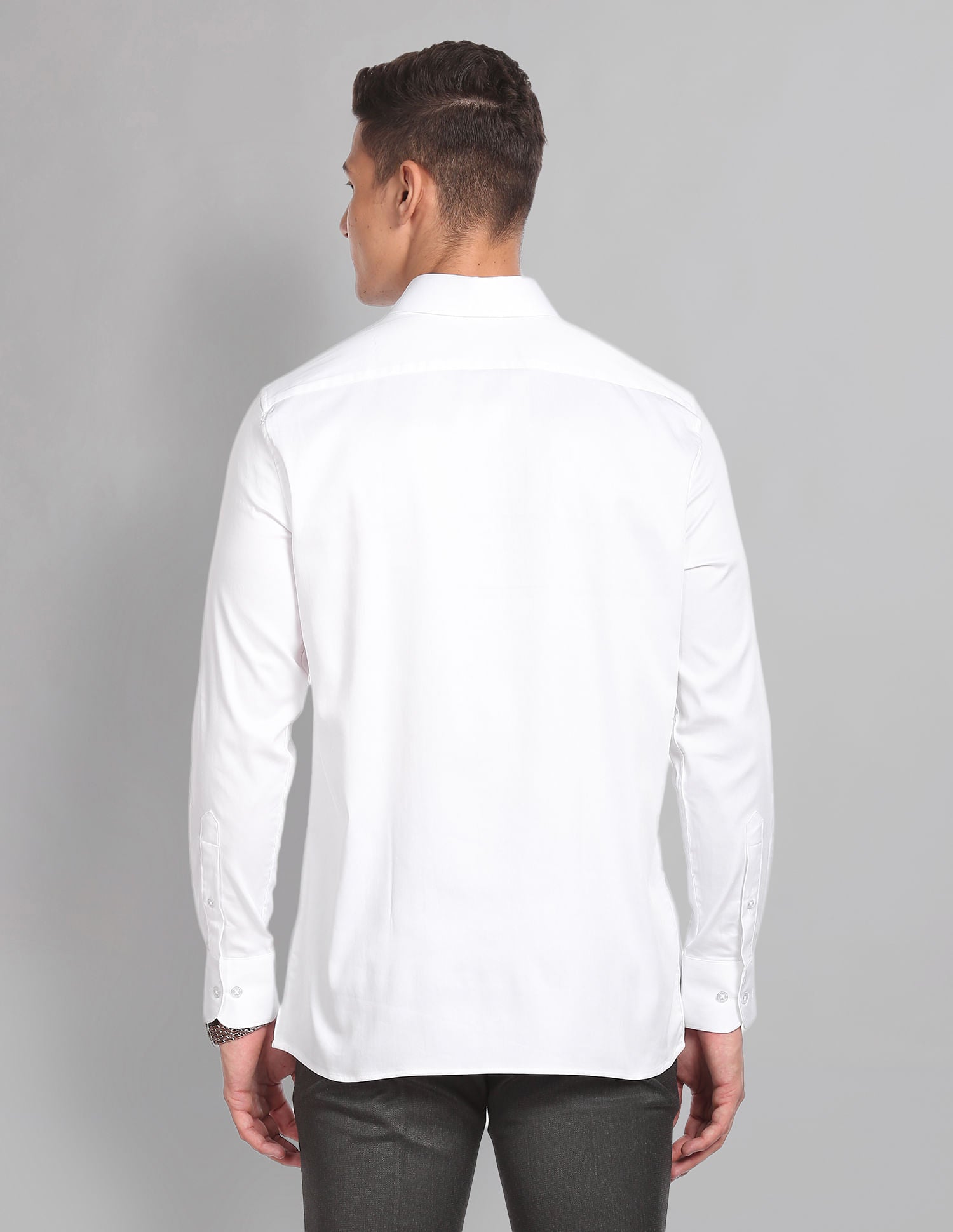 Office essential Solid Twill Formal Shirt