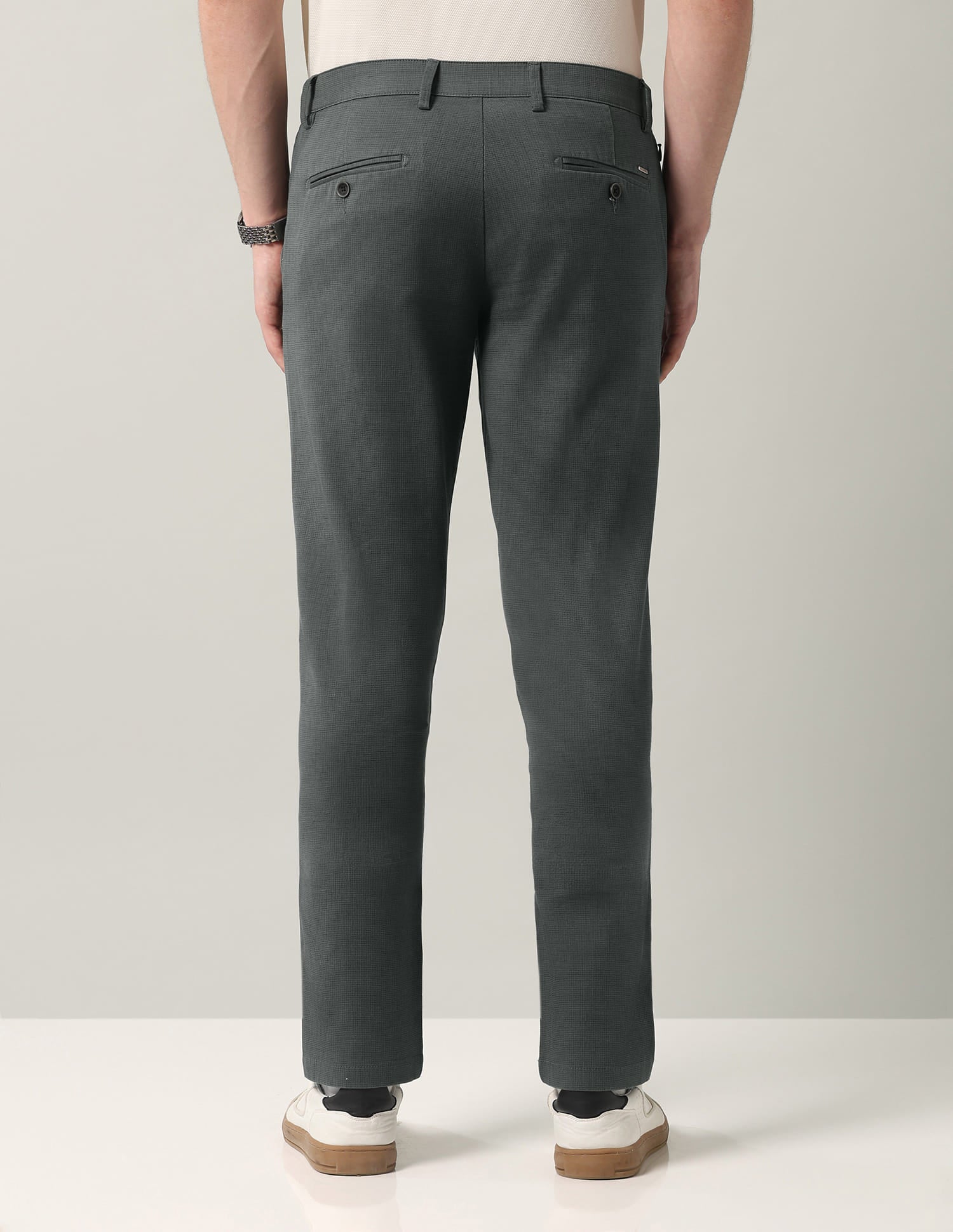 Textured Mid-rise Modern Fit Trousers