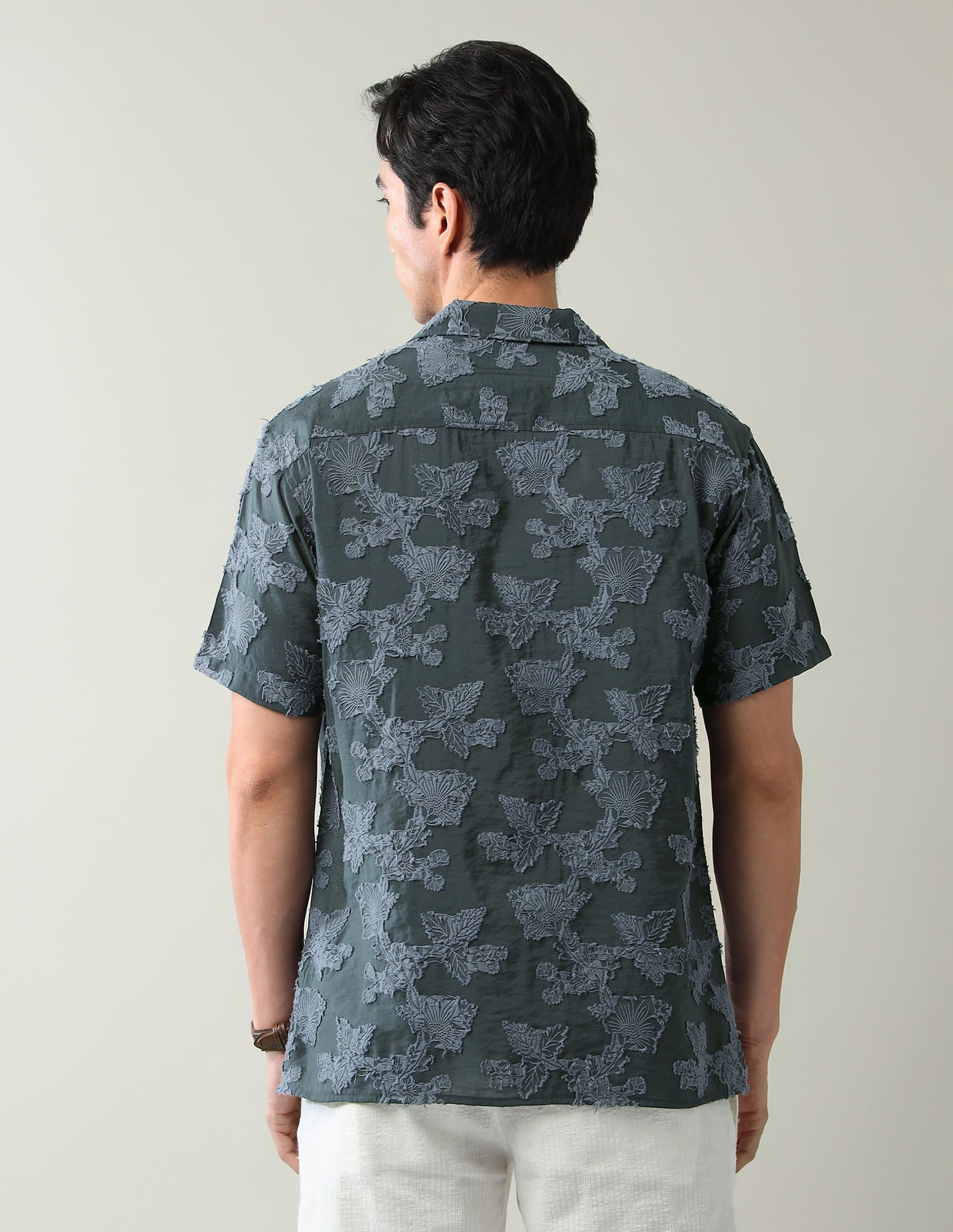 Picture Perfect Floral Print Air Soft Slim Fit Shirt