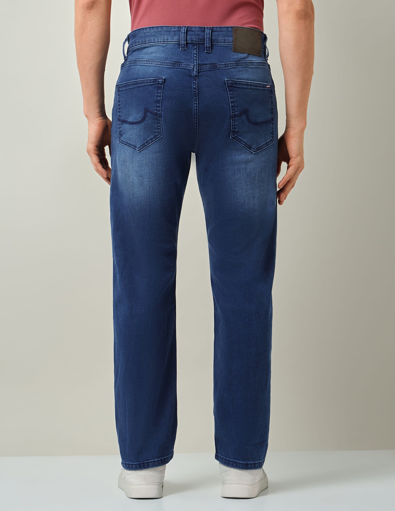 Trend Setter Solid Comfort Fit Whiskered Jeans