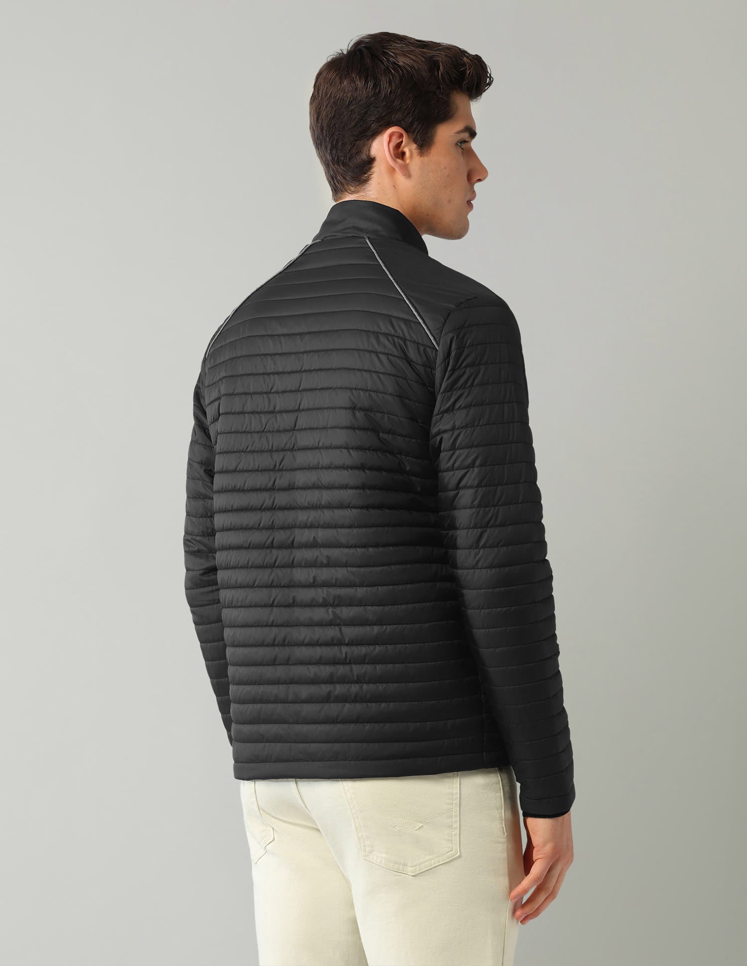Solid Regular Fit Puffer Jacket