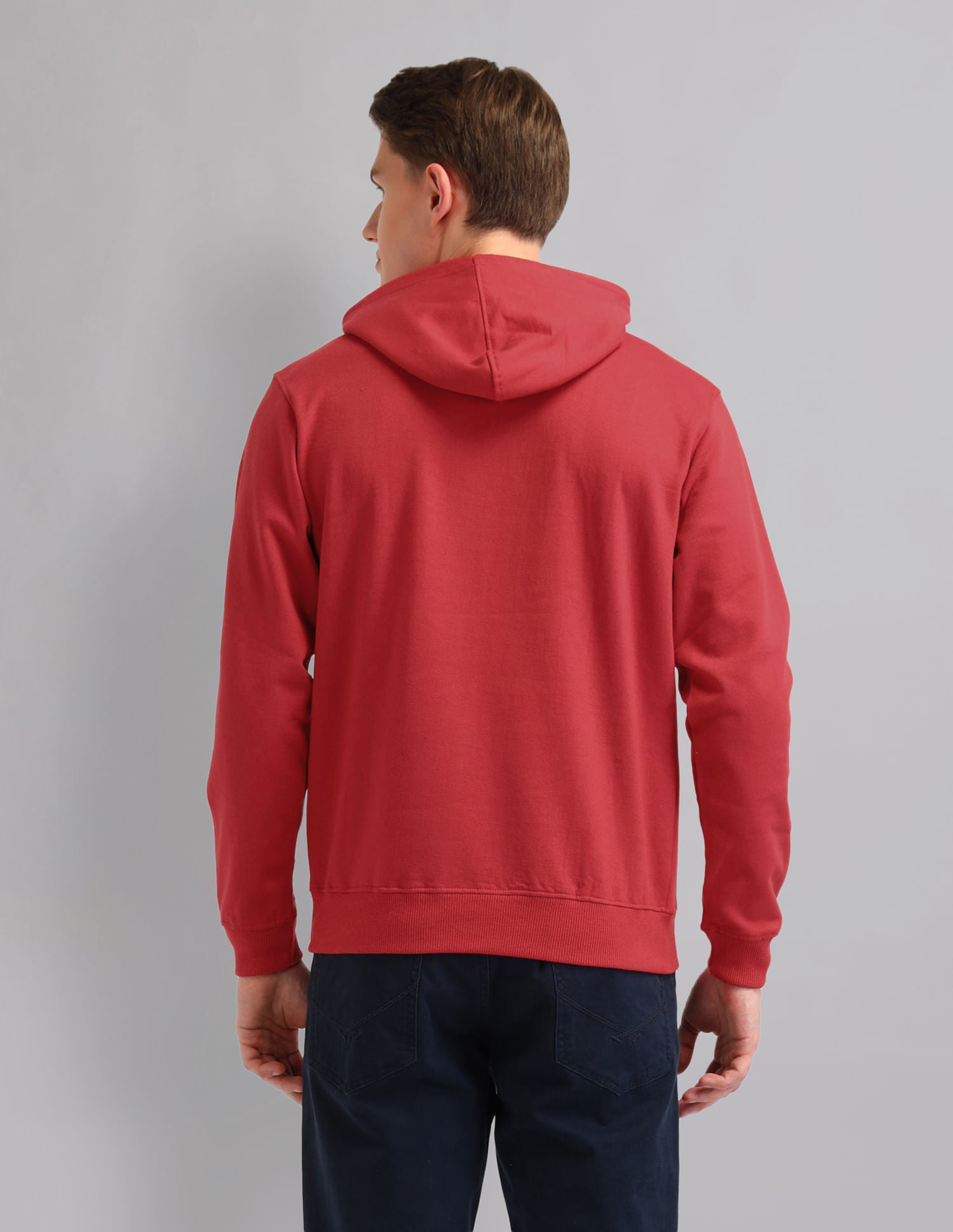 Modern Slim Fit Solid Sweatshirt