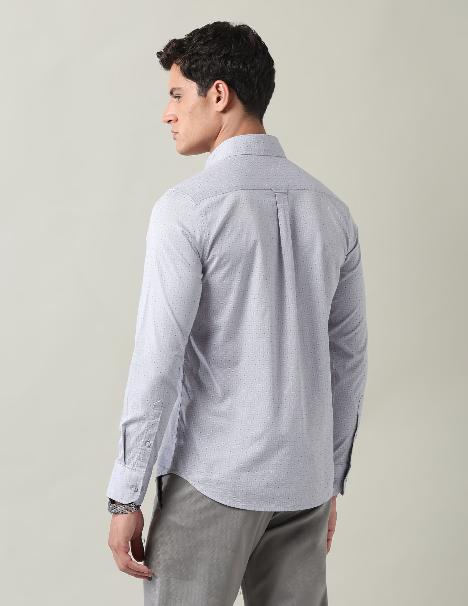 Everyday Luxe Floral Printed Slim Fit Twill Shirt