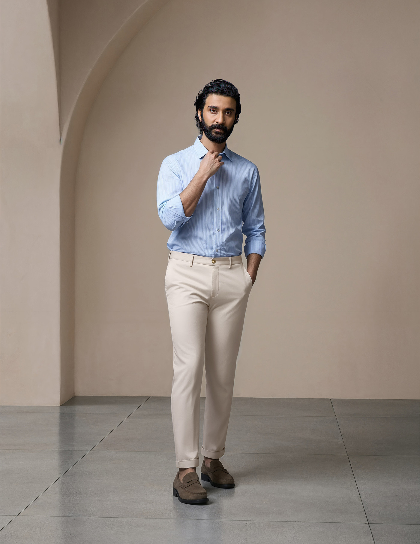 Regular Solid Twill Casual Chinos