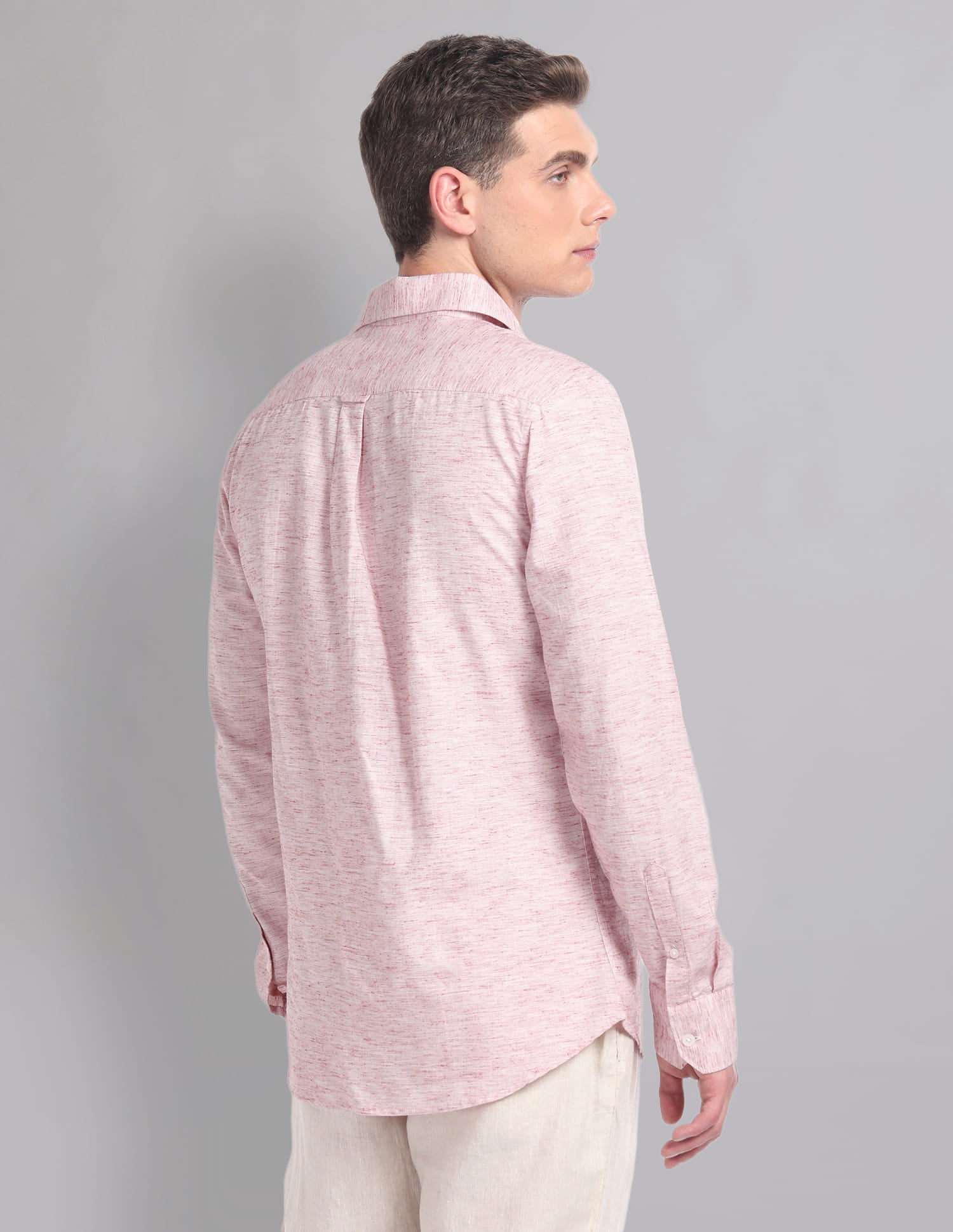 Modern Slim Fit Heathered Summer Shirt