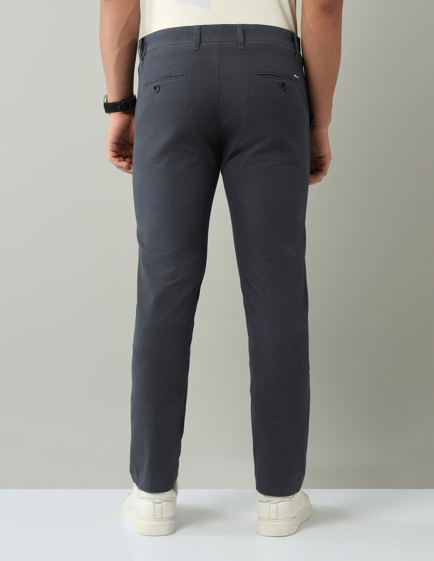 Mid-Rise Modern Slim Fit Chino