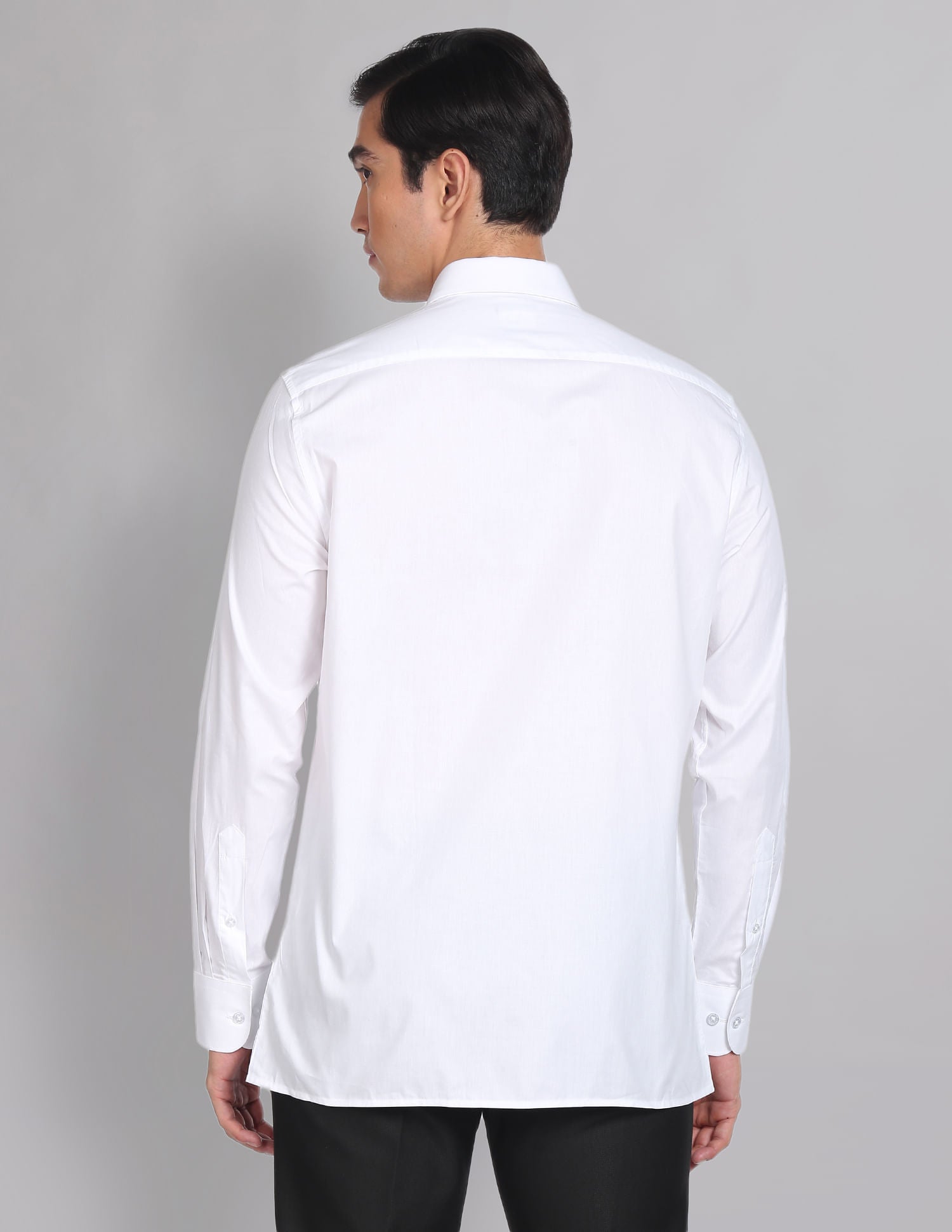 Classic Regular Fit Solid Formal Shirt