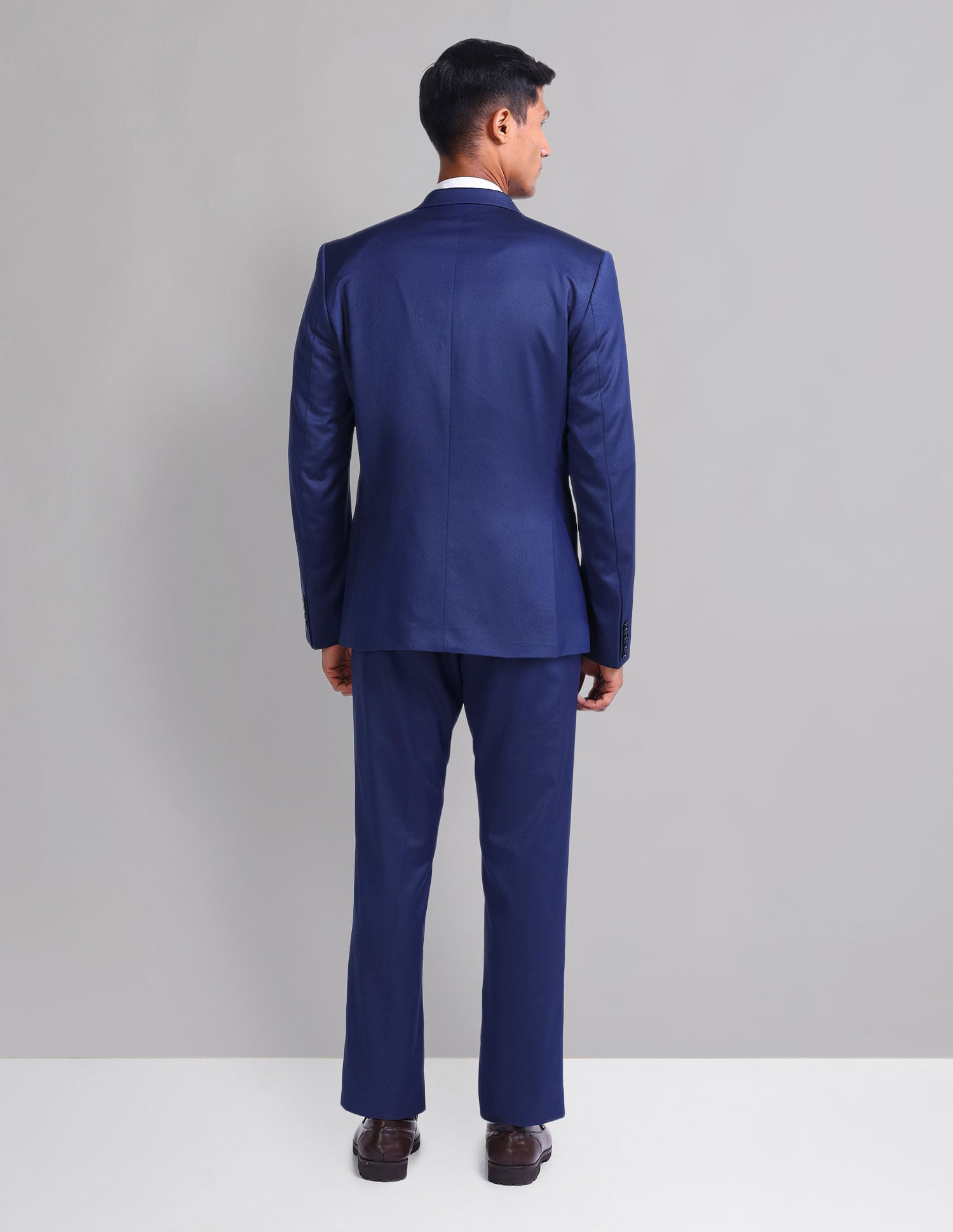 Boardroom Craft Tailored Fit Two Piece Suit