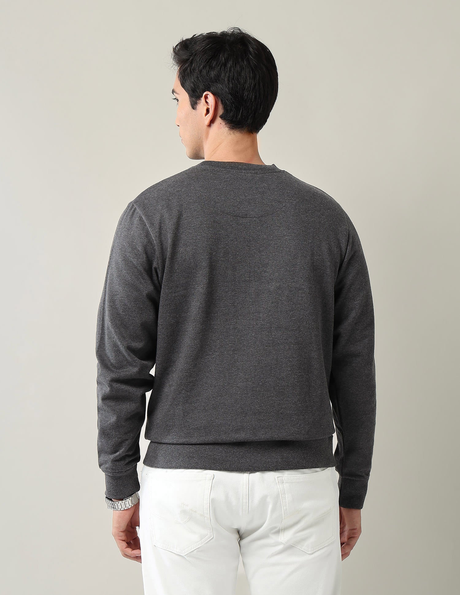 Modern Slim Fit Sweatshirt