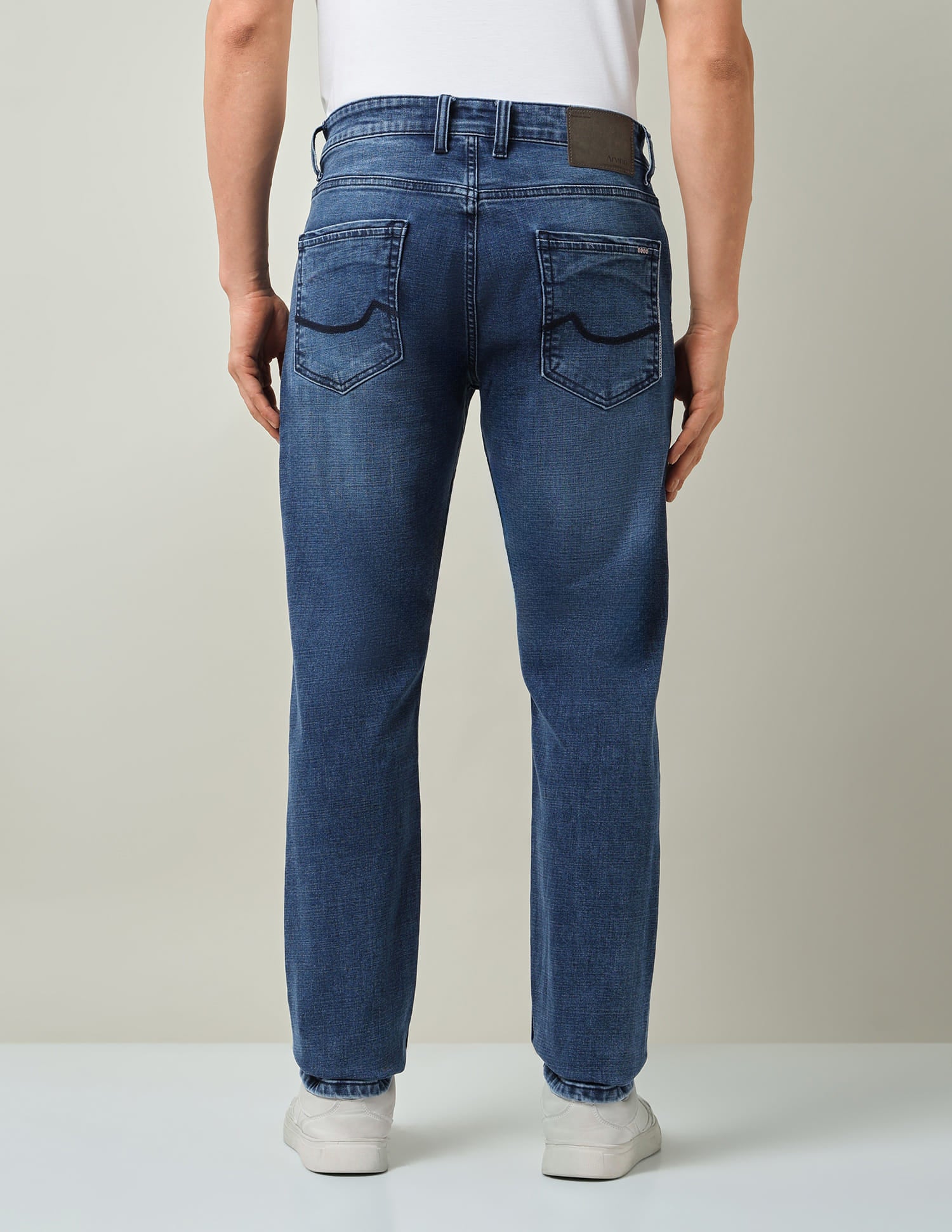 Contemporary Coded Whiskered Slim Fit Mid-Rise Jeans