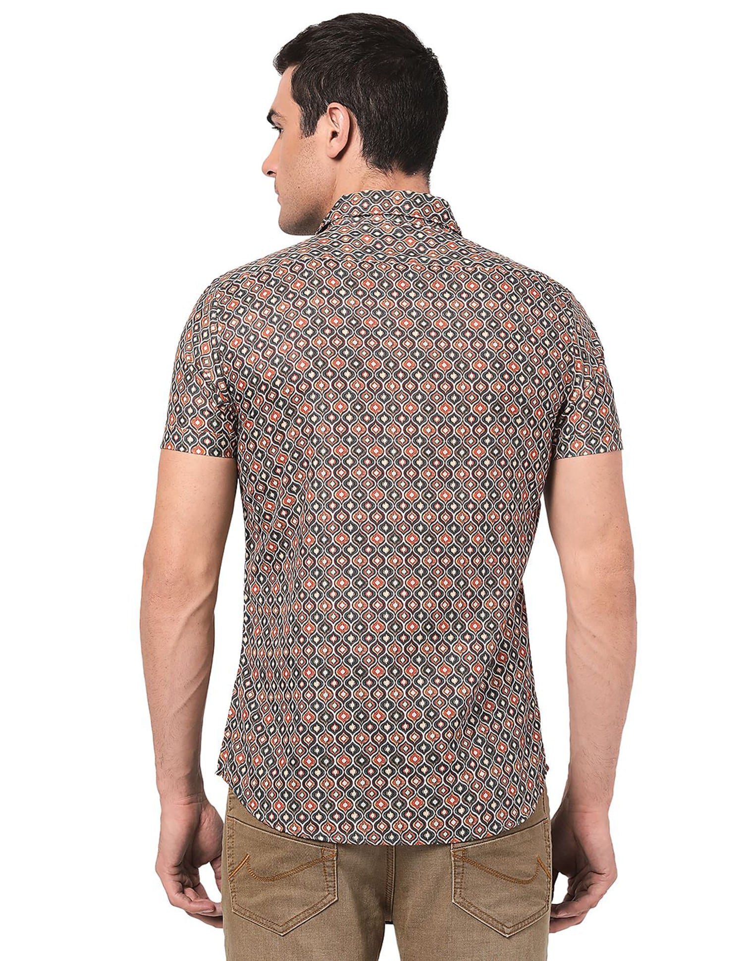 Geometric Print Slim Casual Shirt