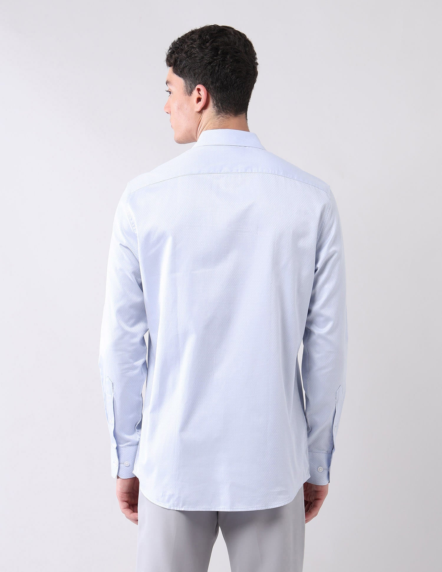 Style-Draped Regular Fit Abstract Printed Shirt