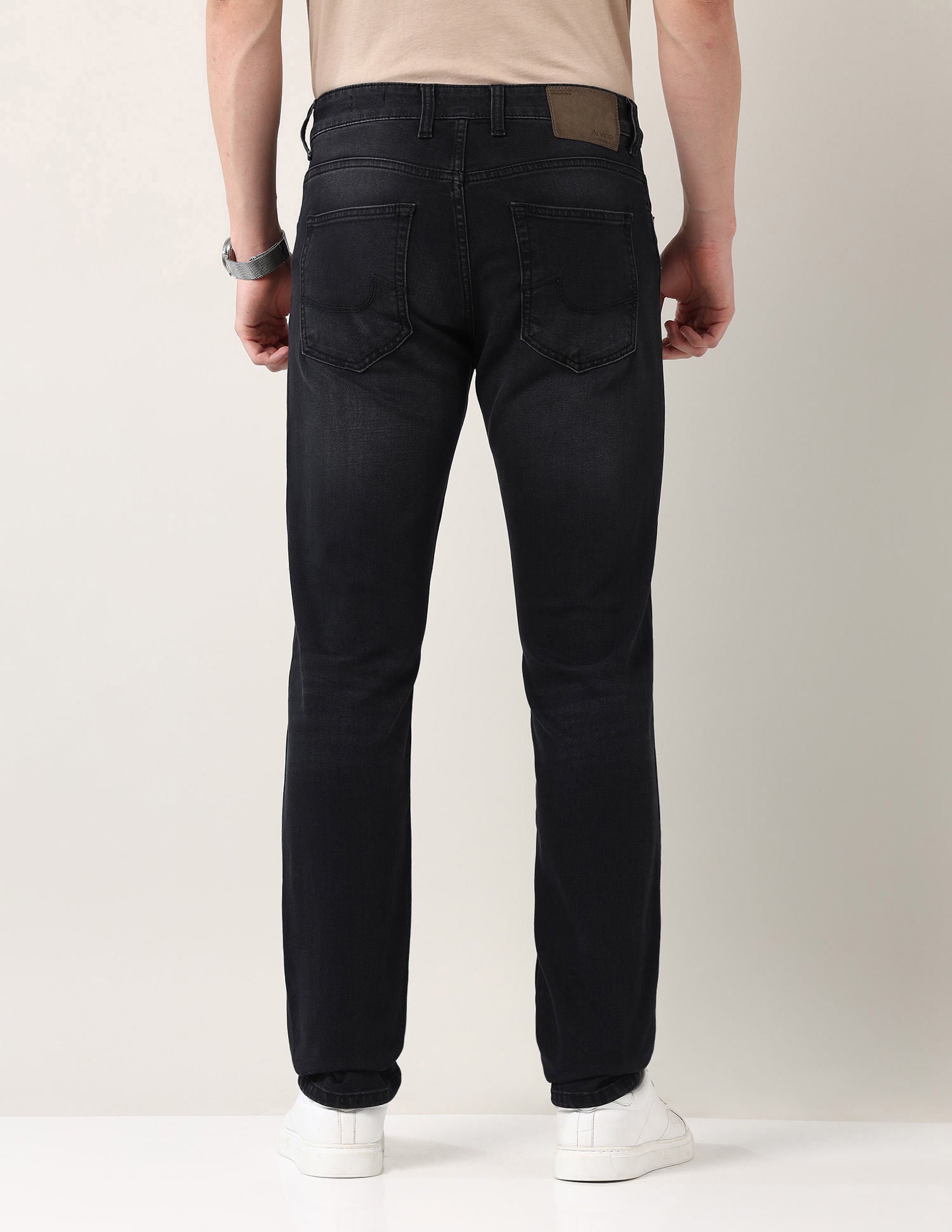 Easy-on slim Fit Mid Rise Jeans