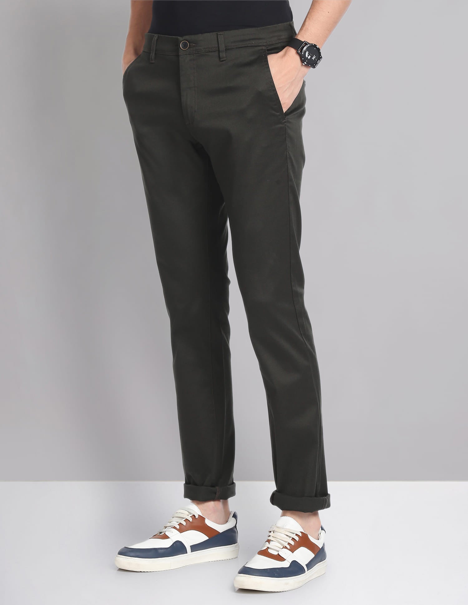 Solid Twill Smart Flex Chinos