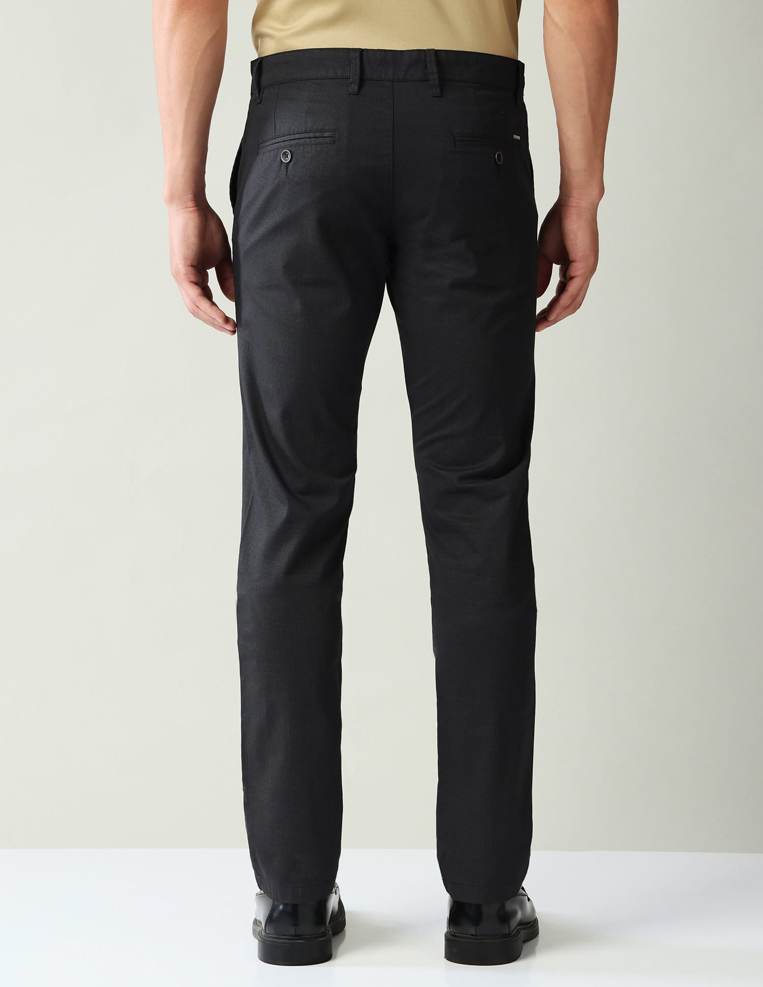 Geometric Printed Mid-Rise Slim Fit Trousers