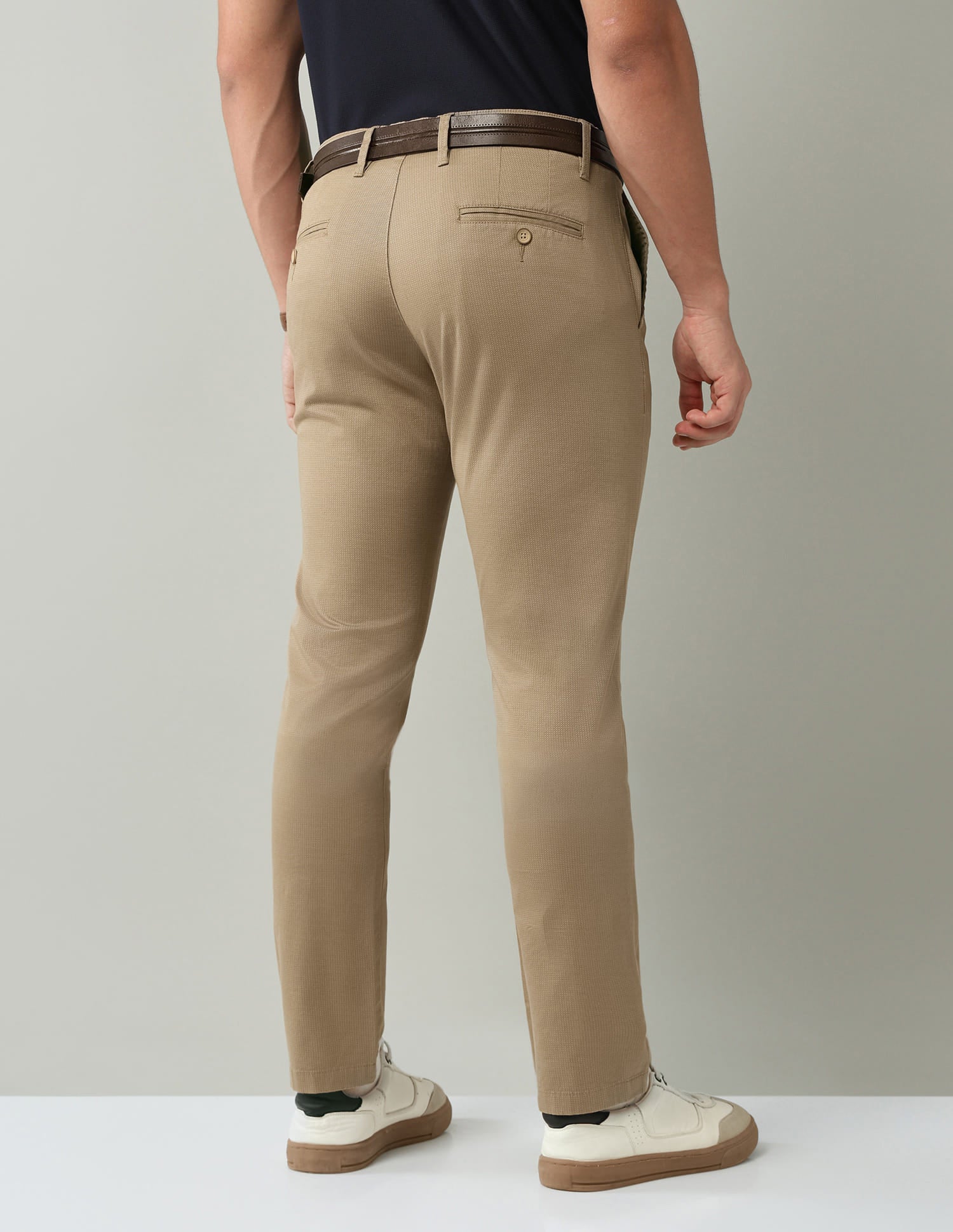 Mid-Rise Modern Slim Fit Twill Chino
