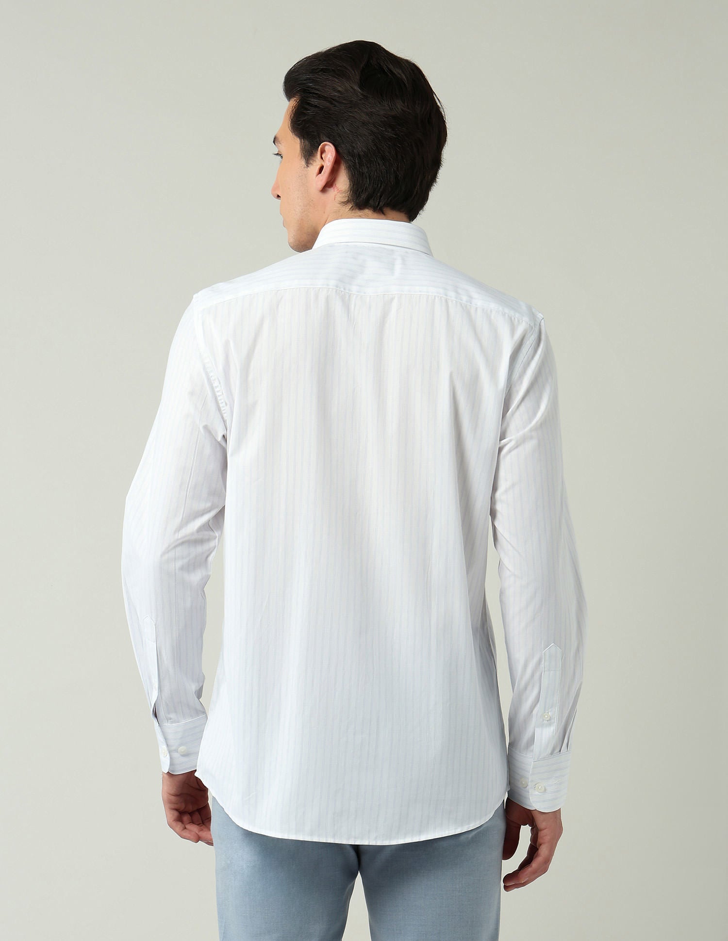 Wardrobe-Coded Regular Fit Vertical Striped Shirt
