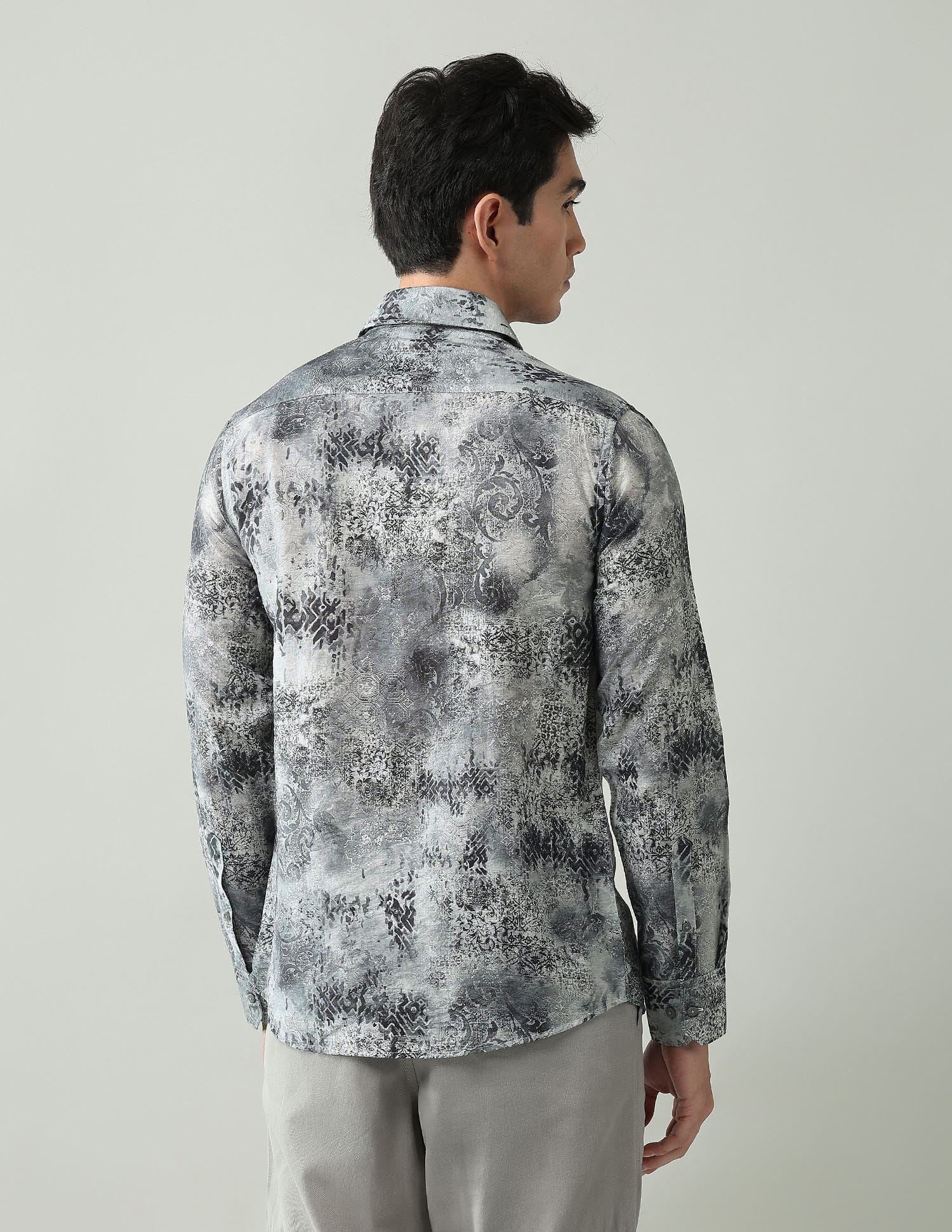 Style Balanced Abstract Printed Slim Fit Dobby Weave Shirt
