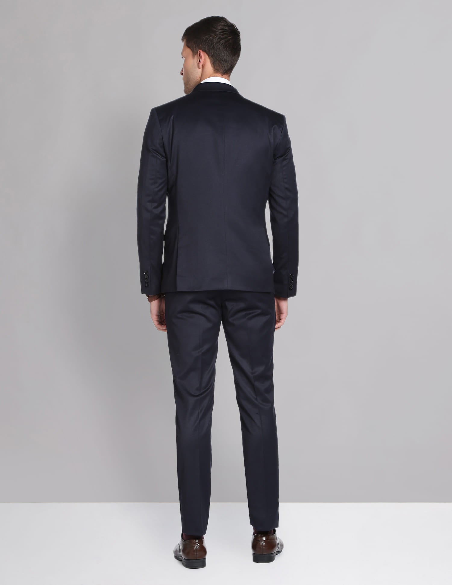 Tailored Fit Versatile Three Piece Suit
